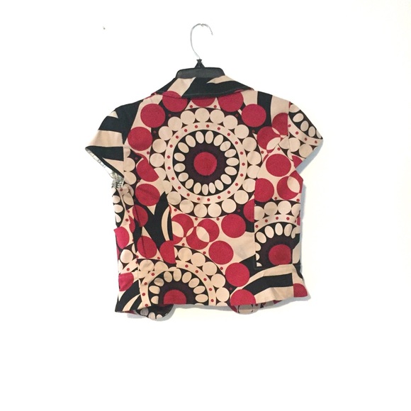 Walter baker by Walter red & tan cropped blazer. 6P - Picture 2 of 11